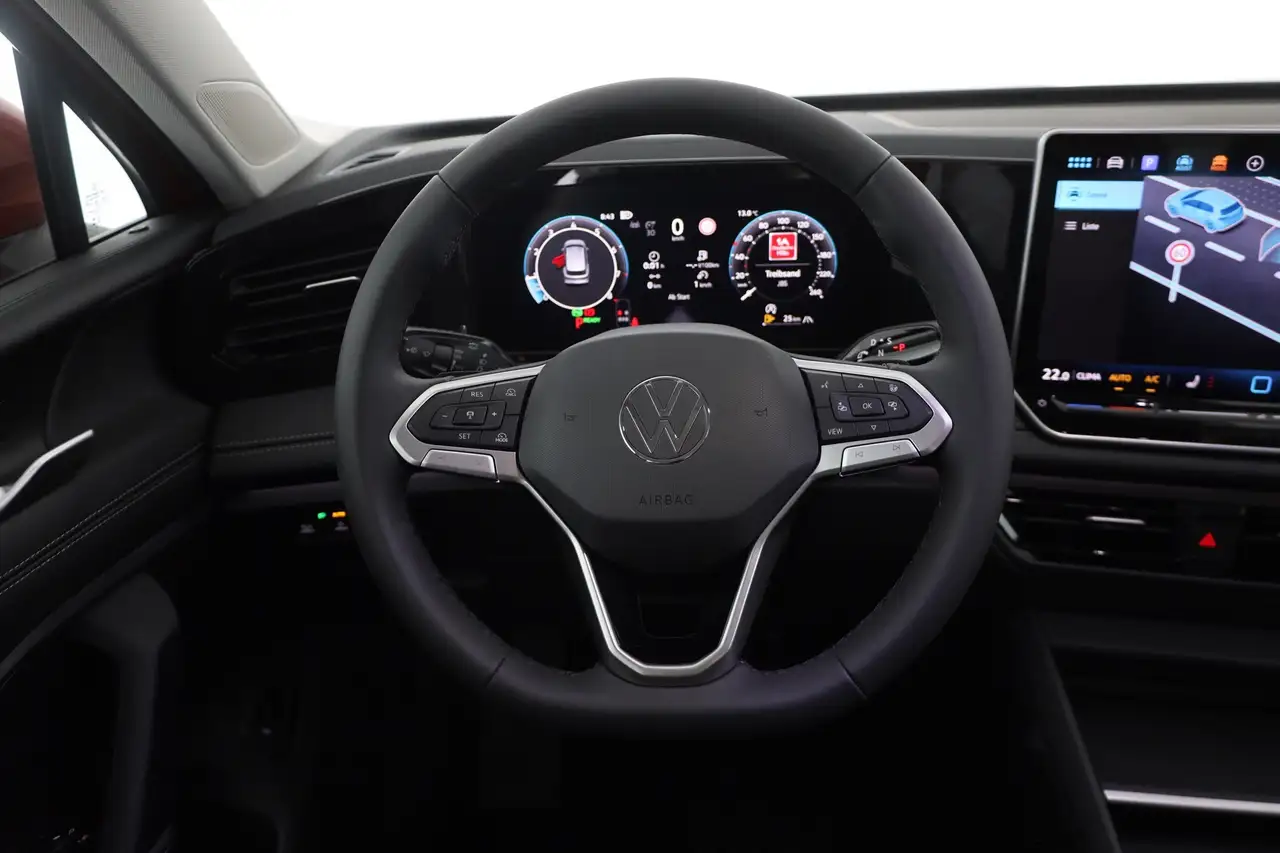 Volkswagen Tiguan 1.5 eTSI DSG LED ACC Kamera Sitzheizung 14