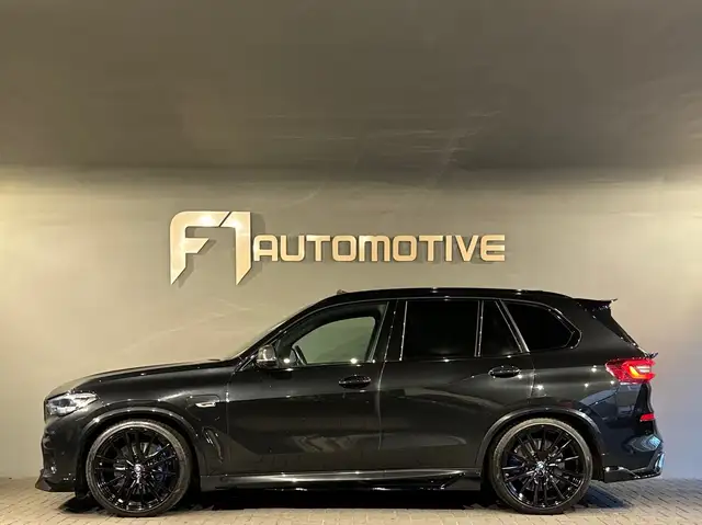 BMW X5 view 11