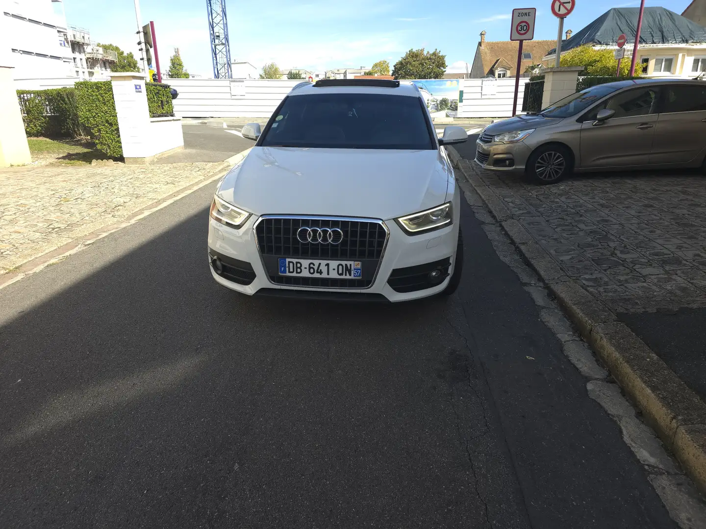 Audi Q3 Q3 2.0 TDI 140 ch S line Blanc - 1