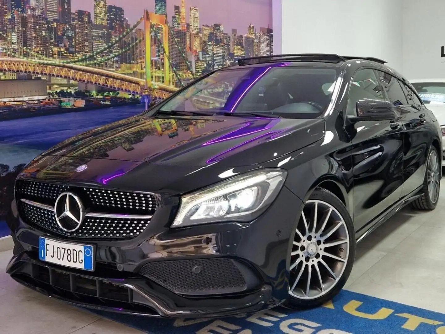 Mercedes-Benz CLA 200 CLA Shooting Brake 200 d (cdi) Premium auto Noir - 1