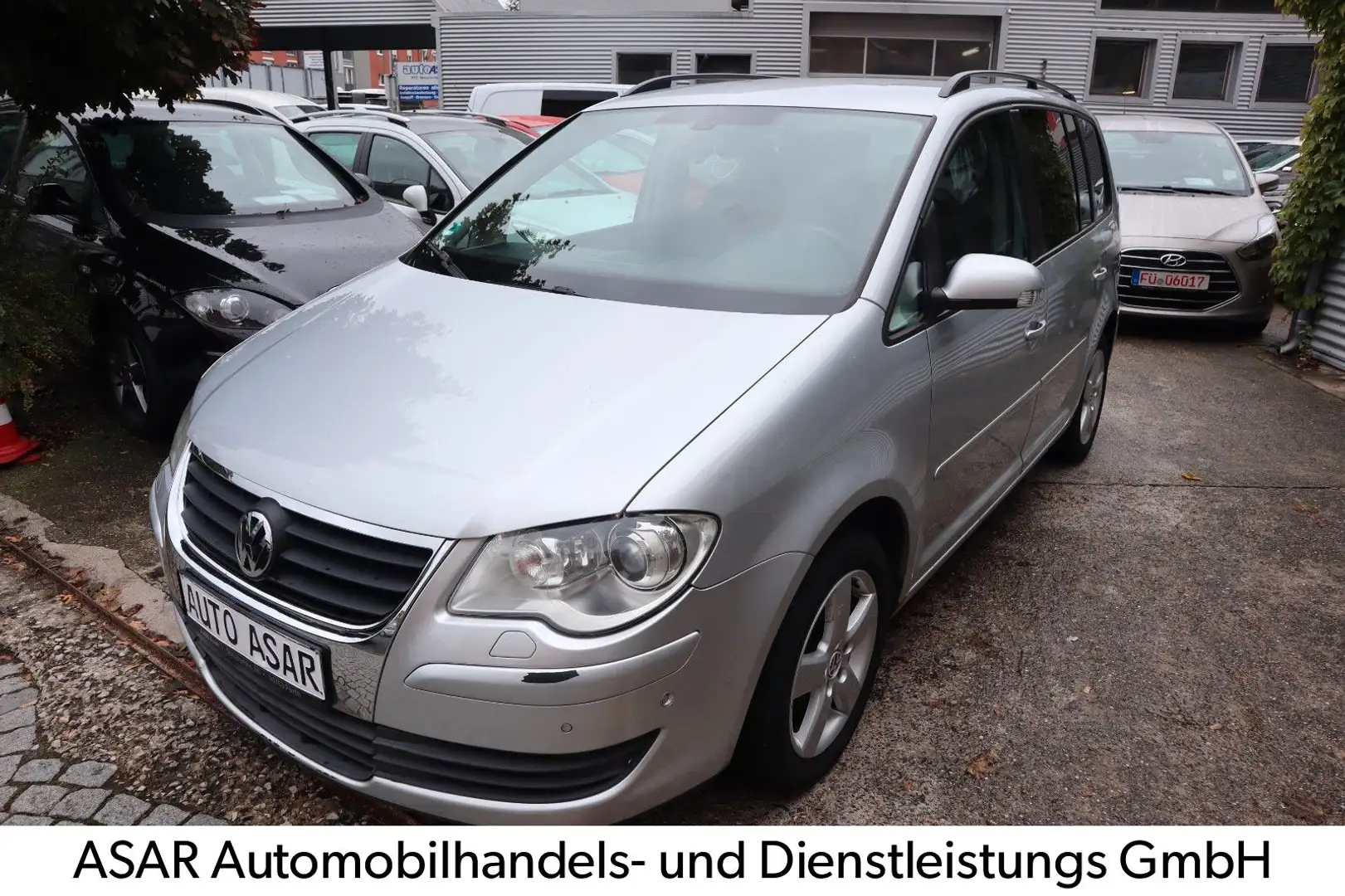Volkswagen Touran United  1,4TSI  1. Hd./AHK/TÜV 7/26/Temp. Silber - 1