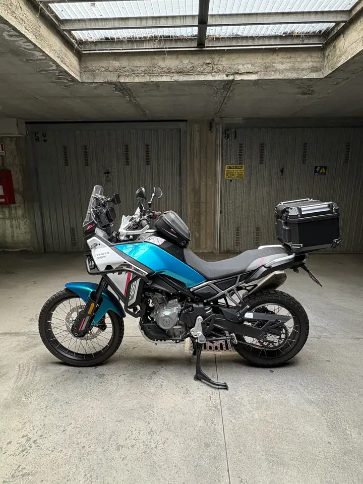 Cfmoto 450 MT
