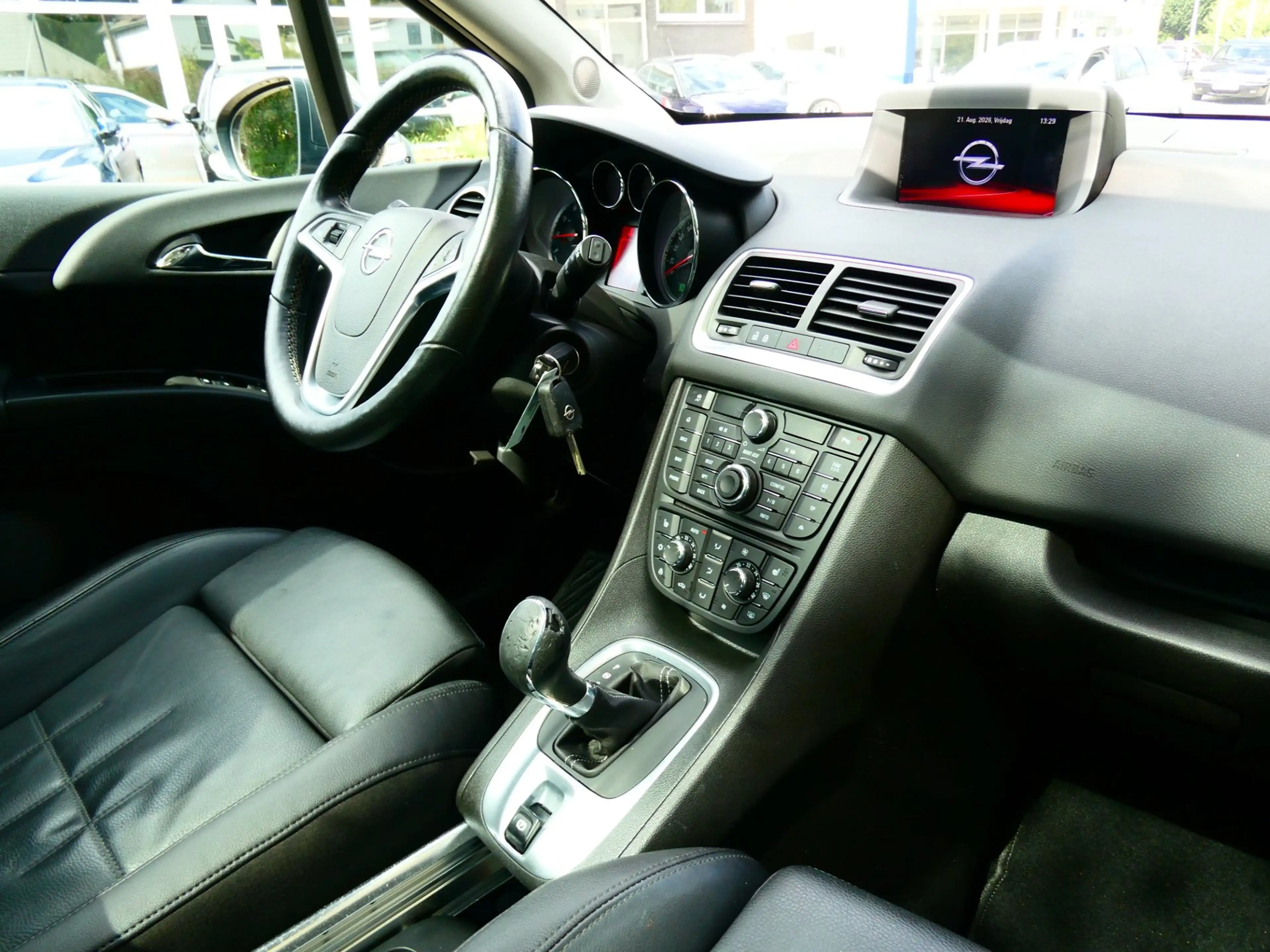 Opel Meriva 1.4 Turbo Automaat Clima Navi Panorama PDC Trekhaa — photo 11