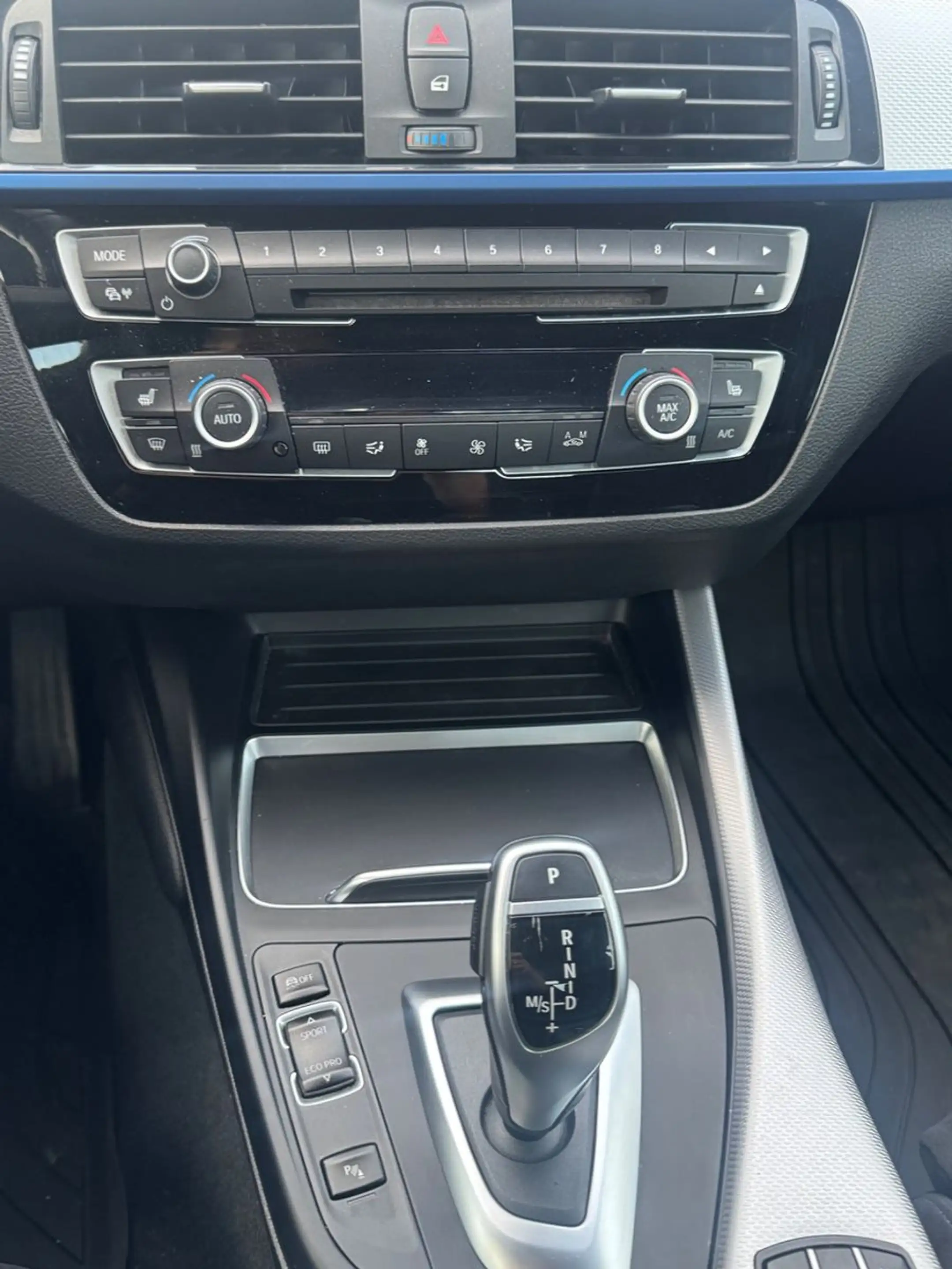 BMW 230 2 Cabrio 230 i M Sport — photo 10