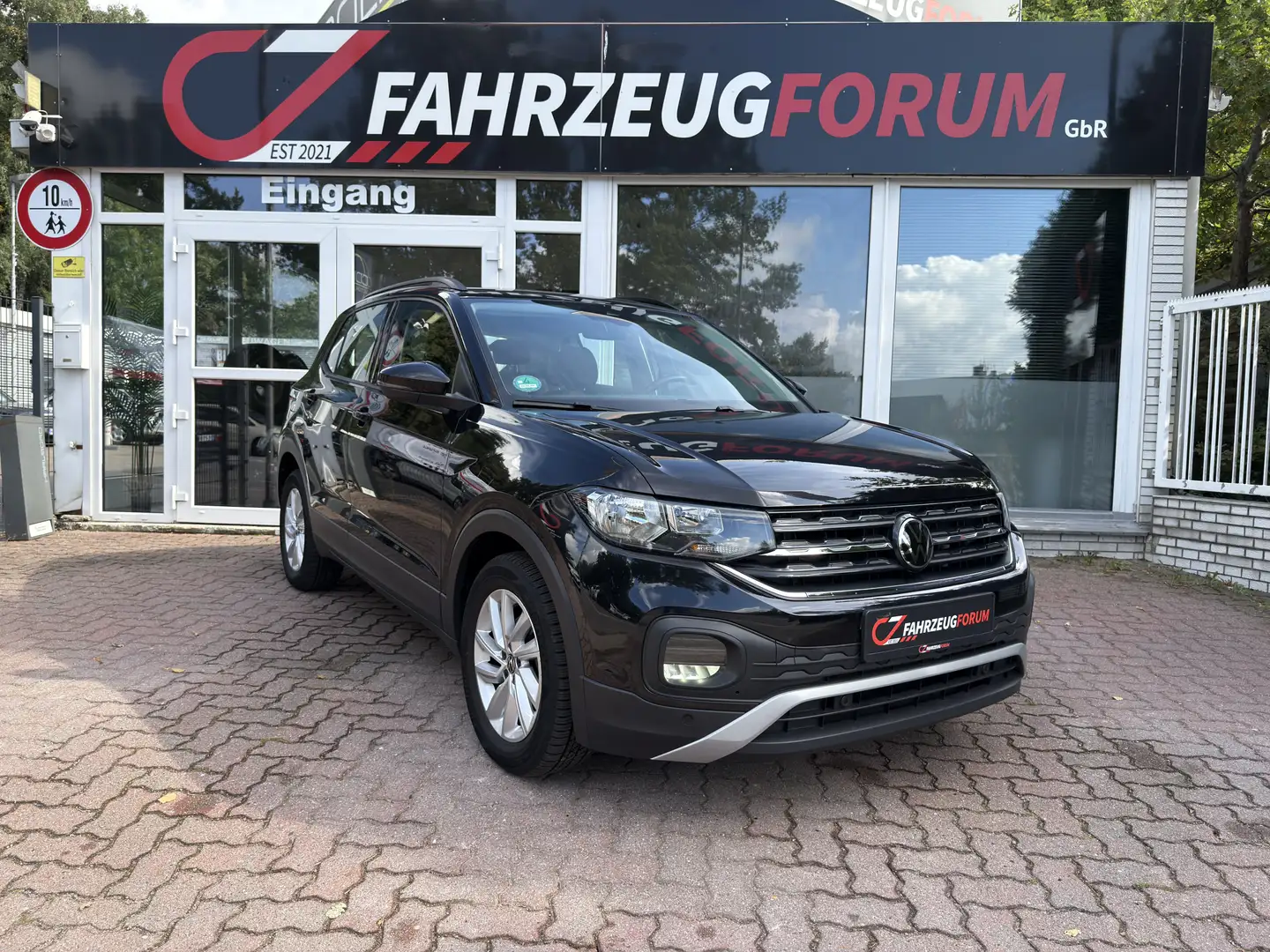 Volkswagen T-Cross Life*Digital Cockpit*ACC*App Connect Zwart - 2