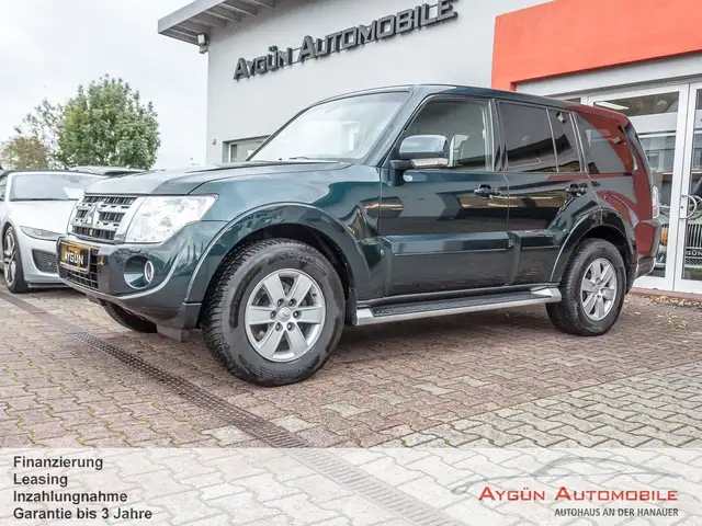 Mitsubishi Pajero 3.2 DI-D Intense 5trg*AHK* TOP ZUSTAND