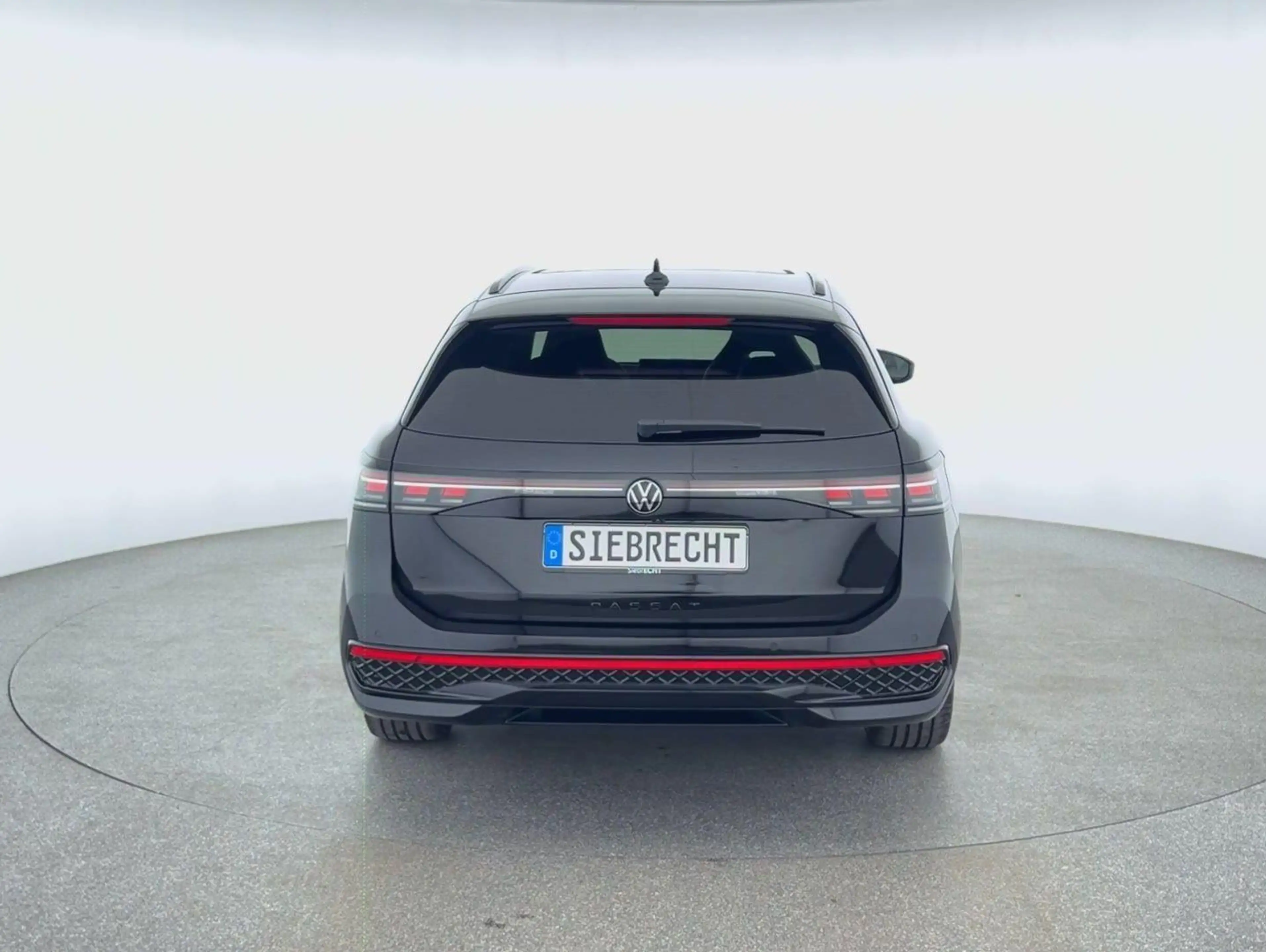 Volkswagen Passat Variant Passat R-Line eHybrid 1.5 TSI*NAVI*SHZ*360°K*uvm — photo 4