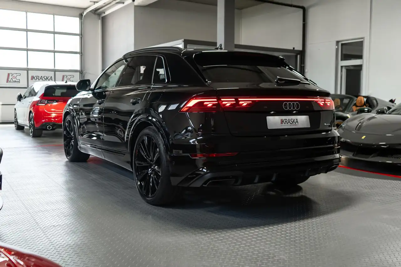 Audi Q8 60 TFSI e quattro S-line AHK PANO B&O MASSAGE 11