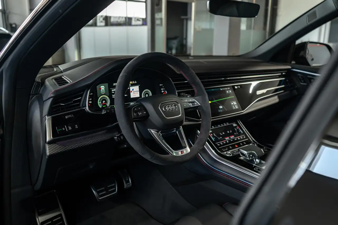 Audi Q8 60 TFSI e quattro S-line AHK PANO B&O MASSAGE 14