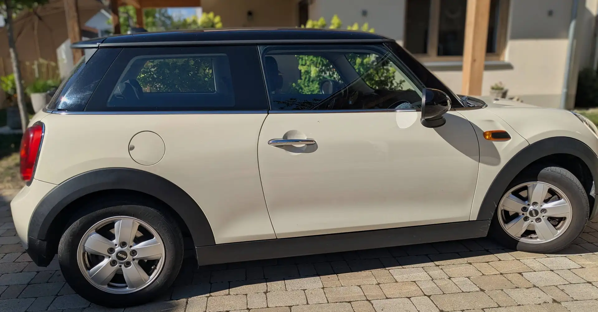 MINI 1000 Mini Cooper Beige - 2
