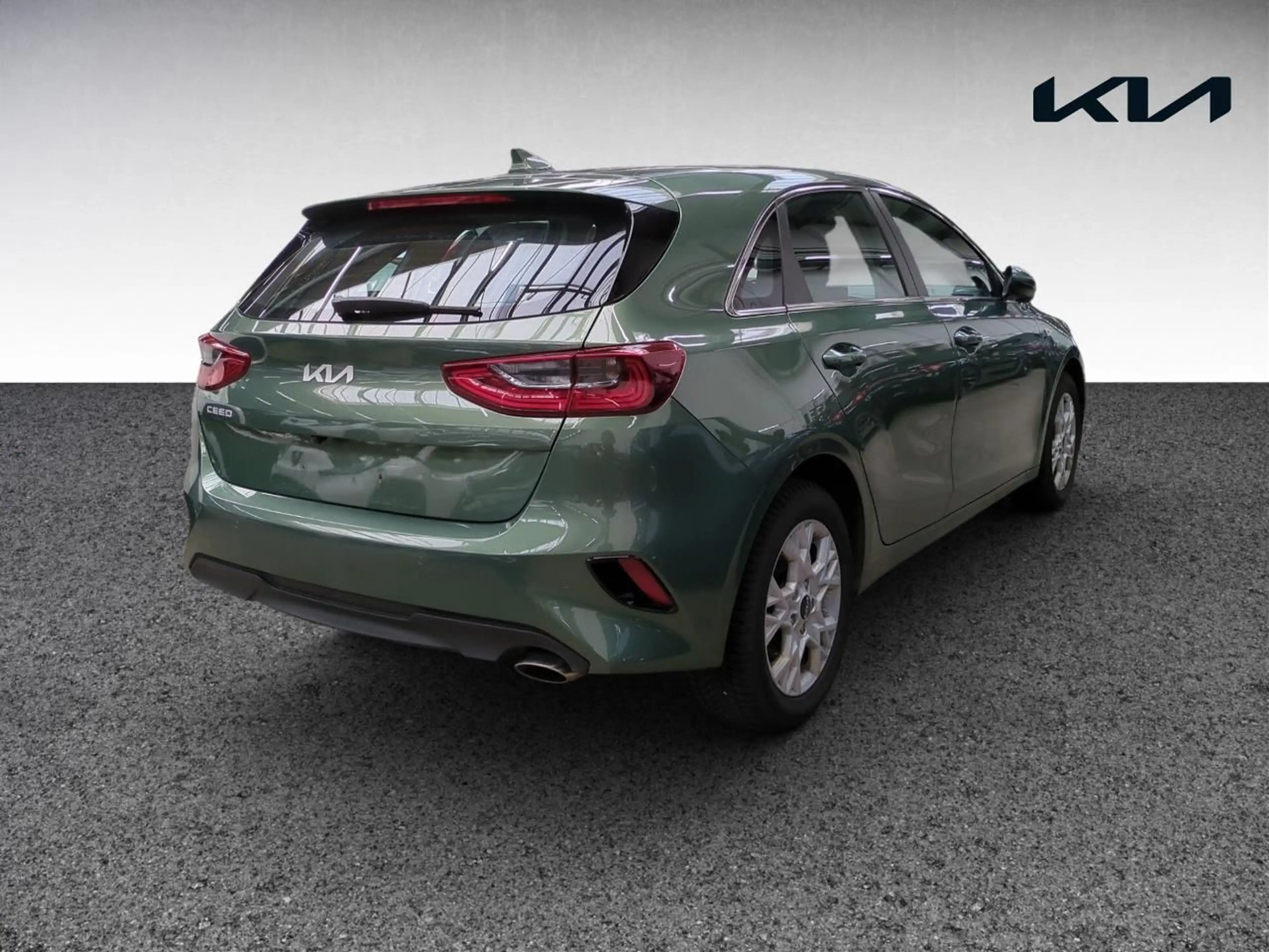 Kia Ceed / cee'd CEED_5 1.5T 140DCT7 VIS Komfort Navi+SHZ+LM — photo 5