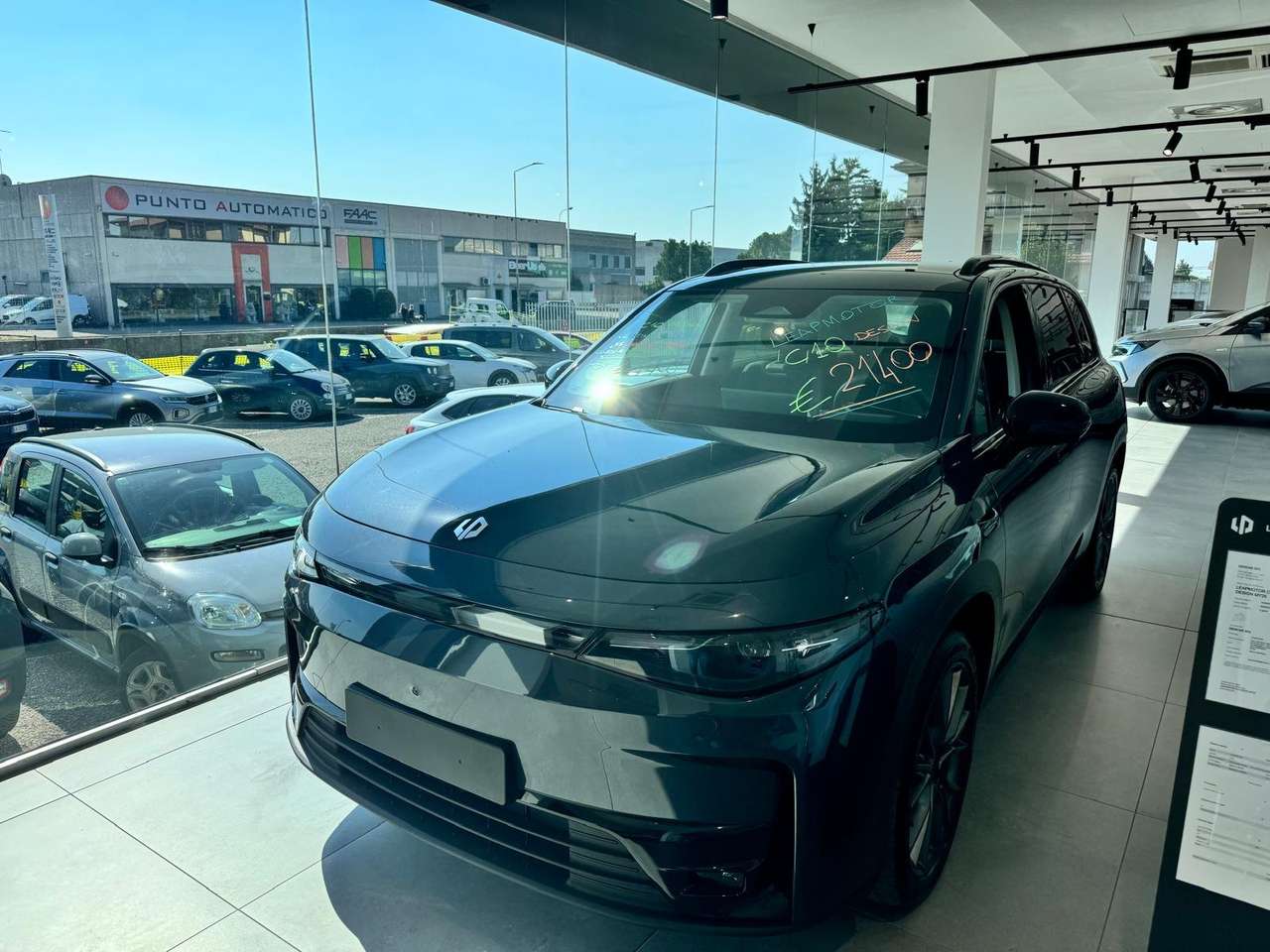 Leapmotor C10 ELETTRICA promo incentivo statale