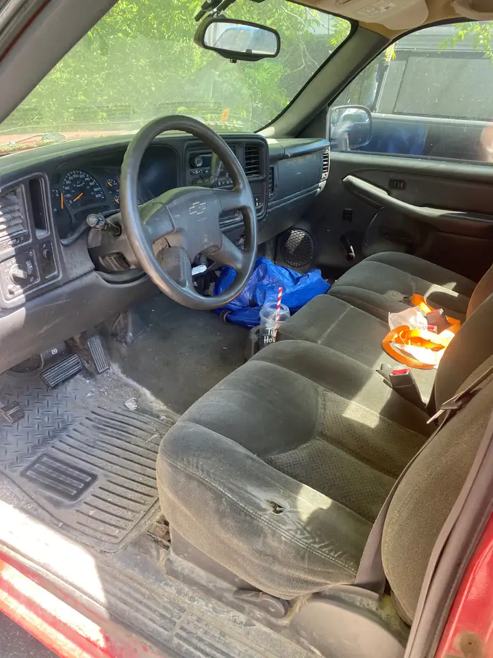 Chevrolet Silverado 1500 photo Chevrolet Silverado 1500
