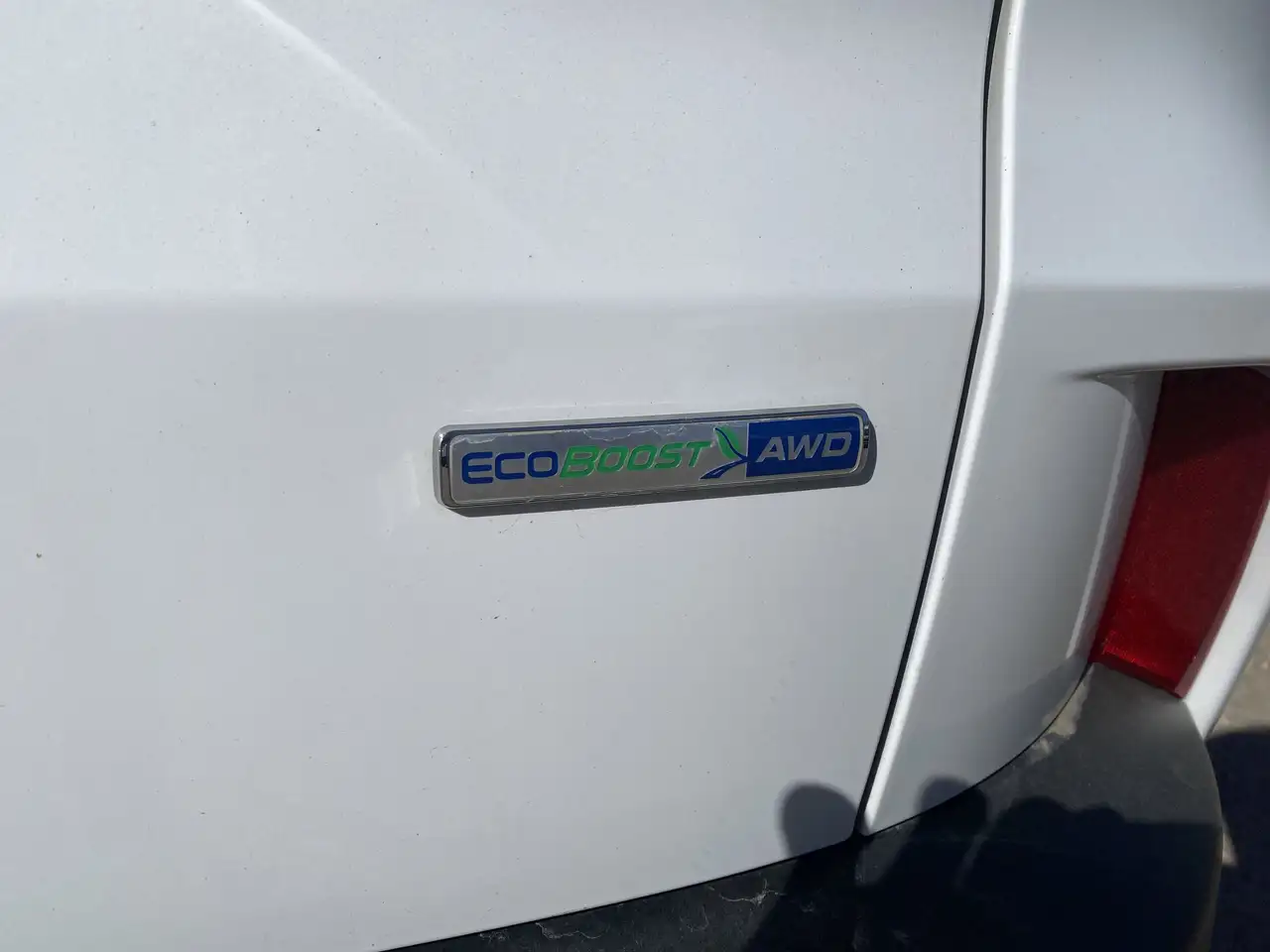 Ford Escape снимка Ford Escape