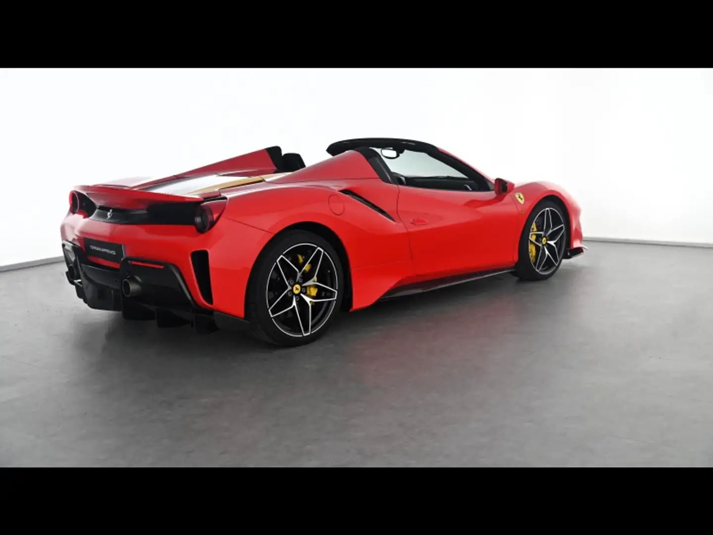 Ferrari 488 Pista V8 3.9 T 720 ch - 2