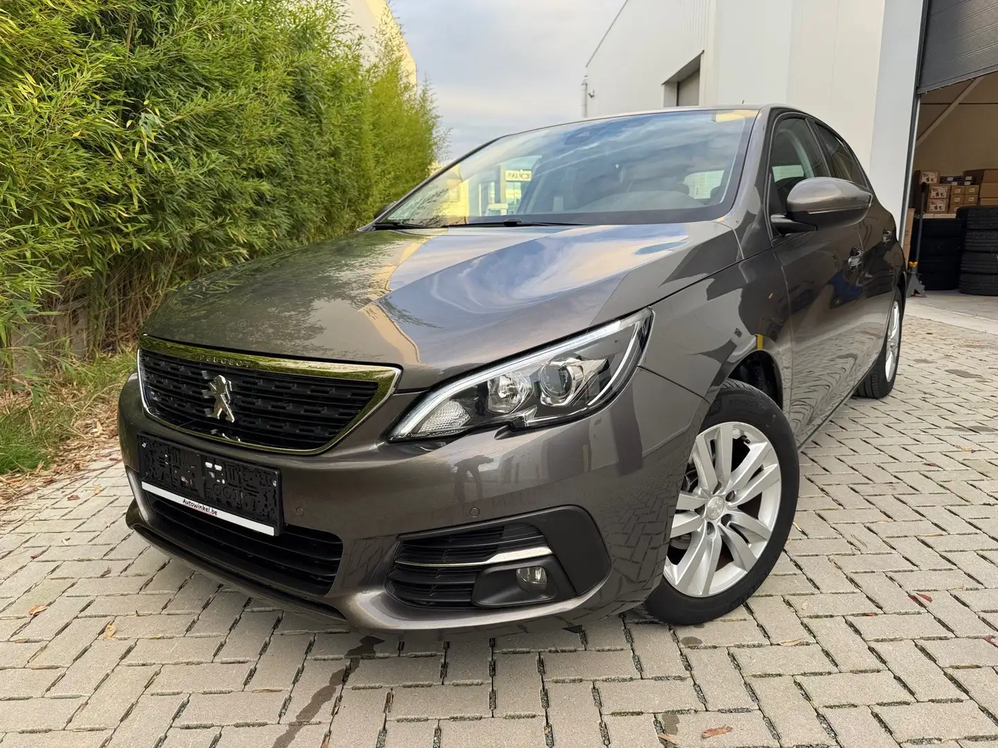 Peugeot 308 308 PureTech 110 Stop Gris - 1