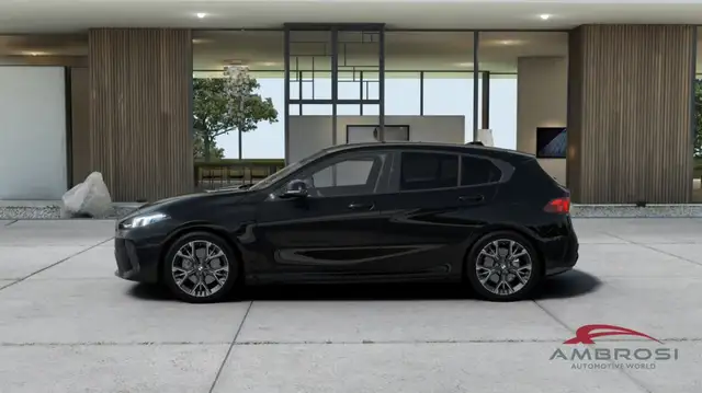BMW 1 Series view 3