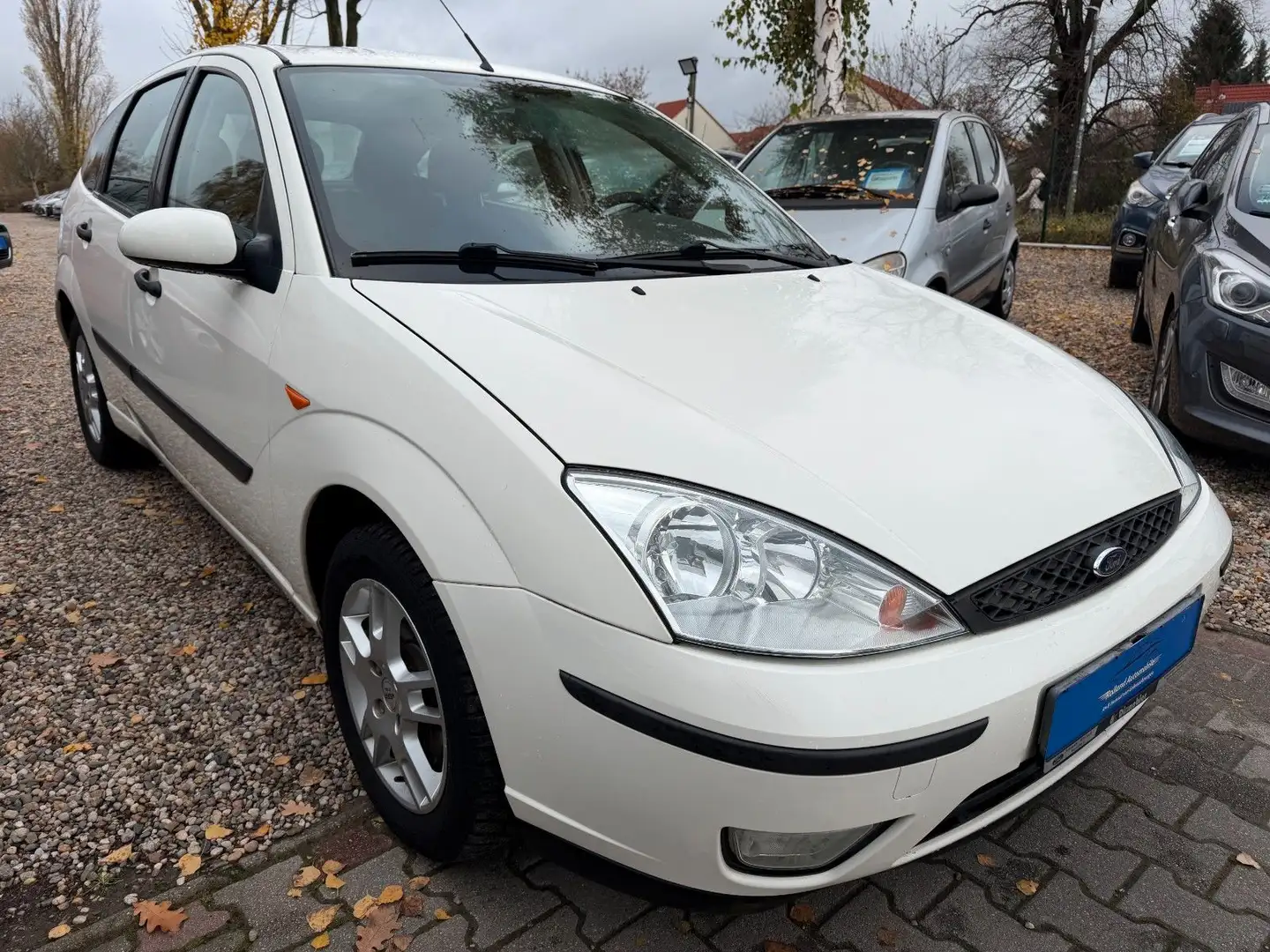 Ford Focus 1.6 Ambiente*1.HD*Klima*40.TKM*TÜV NEU Weiß - 2