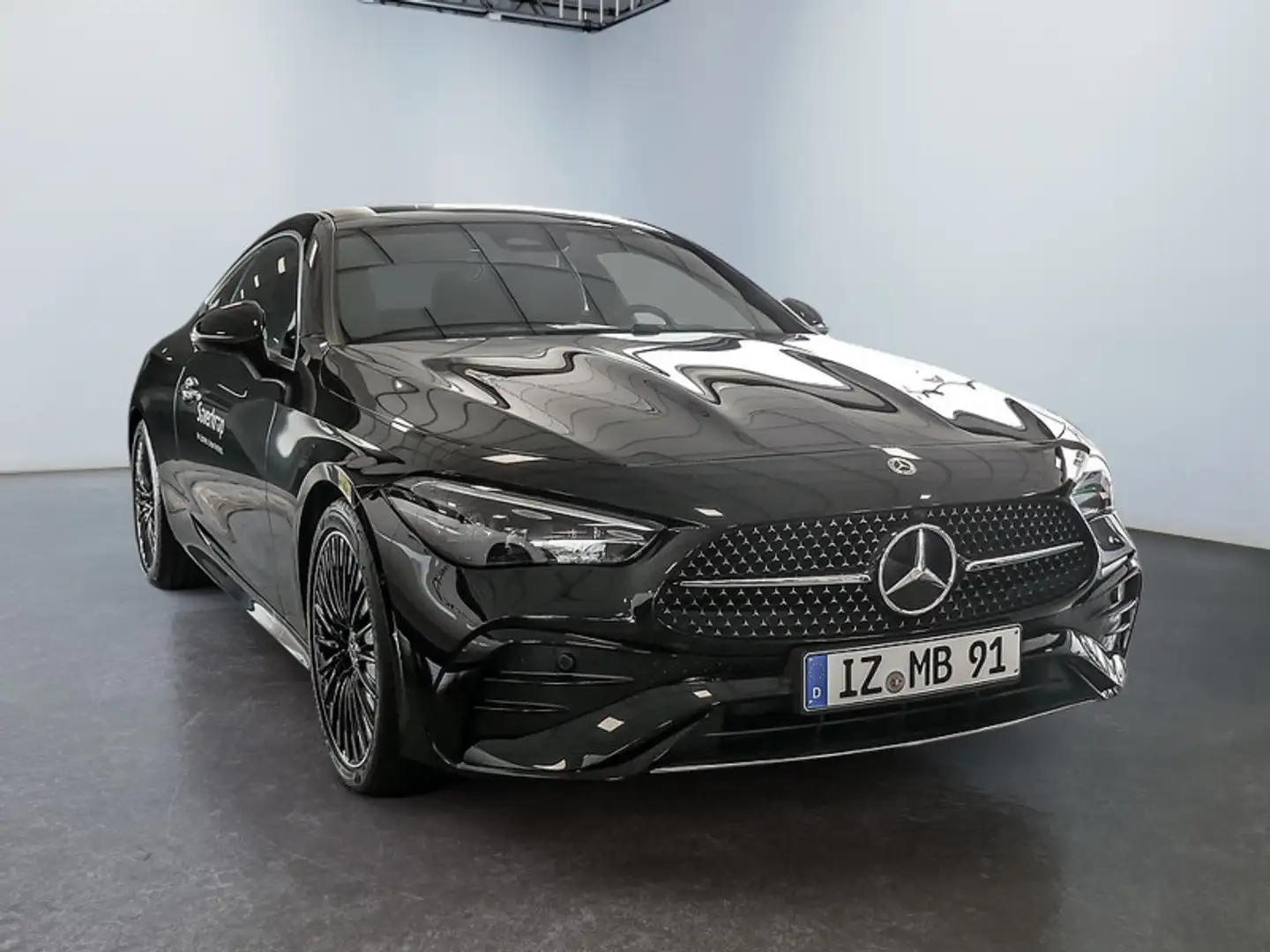 Mercedes-Benz CLE 220 d Coupé BURM AMG SPUR PANO 360 PDC SHZ Noir - 1