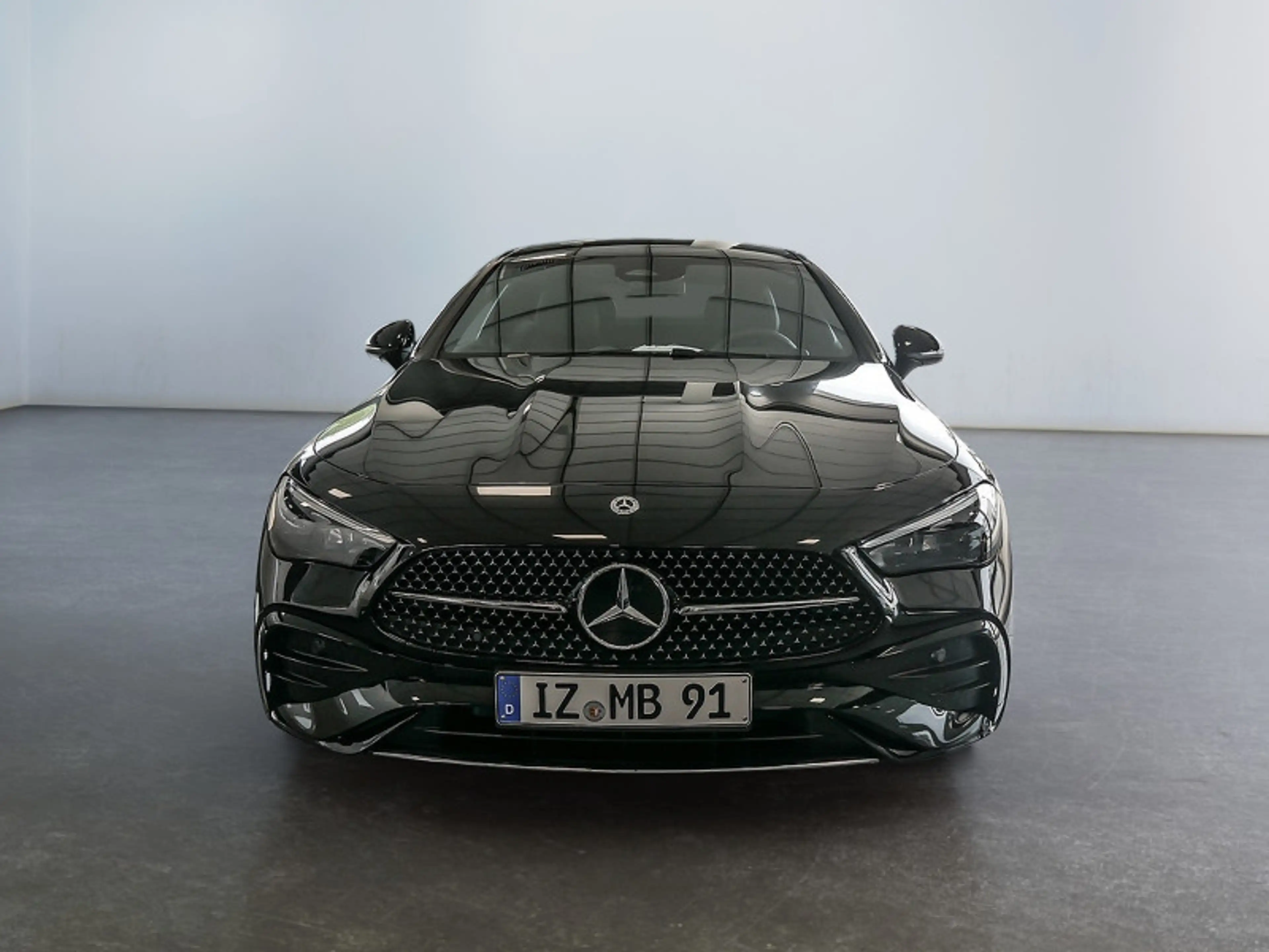 Mercedes-Benz CLE 220 d Coupé BURM AMG SPUR PANO 360 PDC SHZ — photo 2