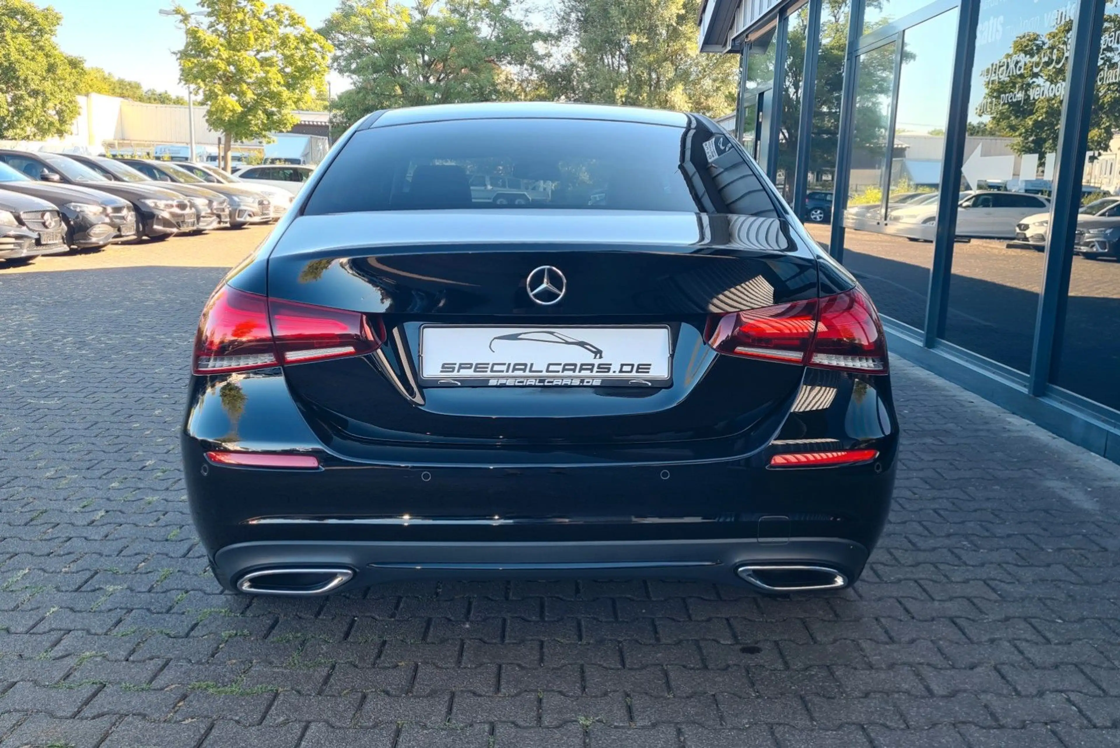 Mercedes-Benz A 200 Limo 4Matic 8G DCT - NAVI - LED - NIGHT — photo 6