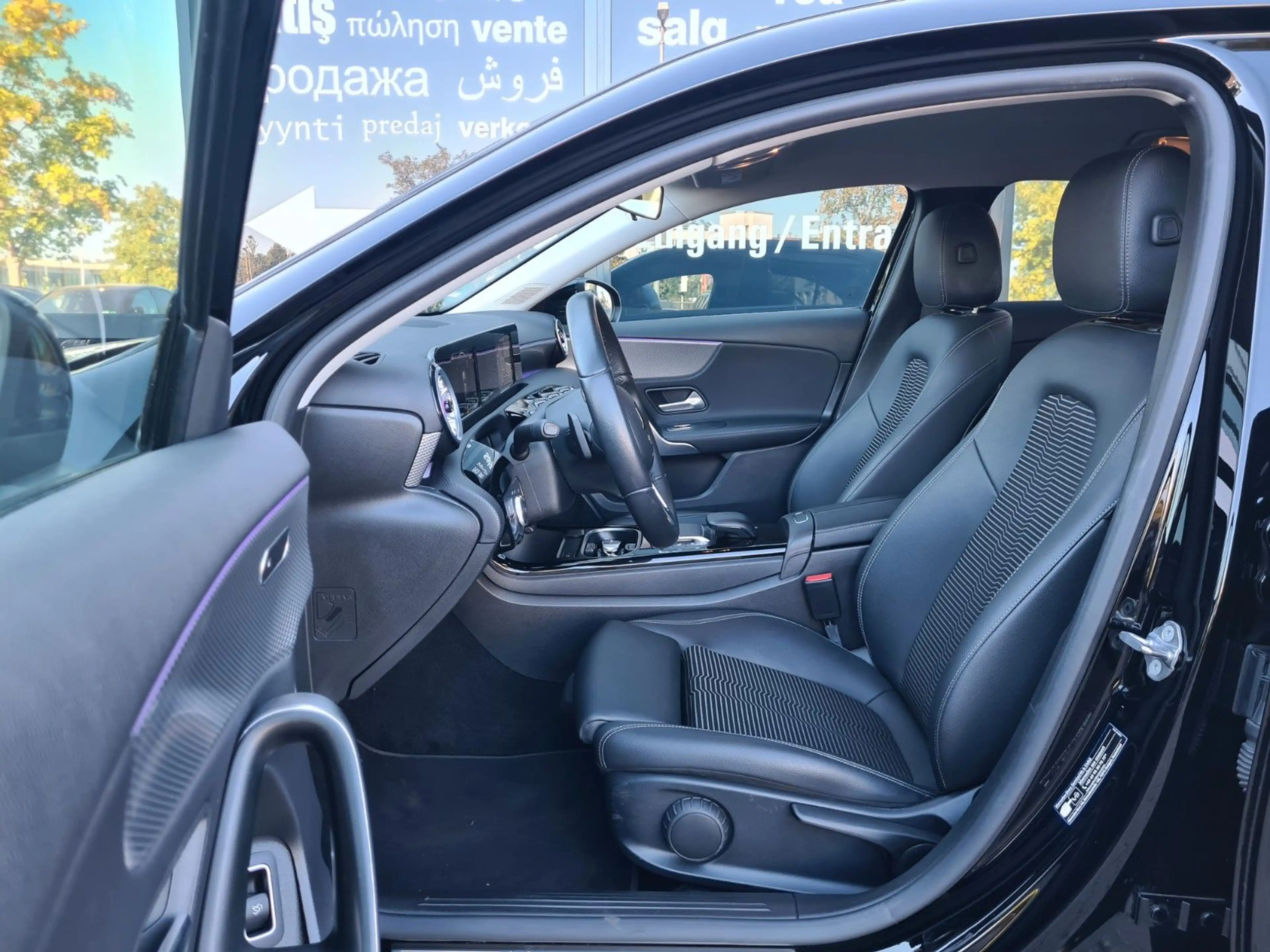 Mercedes-Benz A 200 Limo 4Matic 8G DCT - NAVI - LED - NIGHT — photo 12