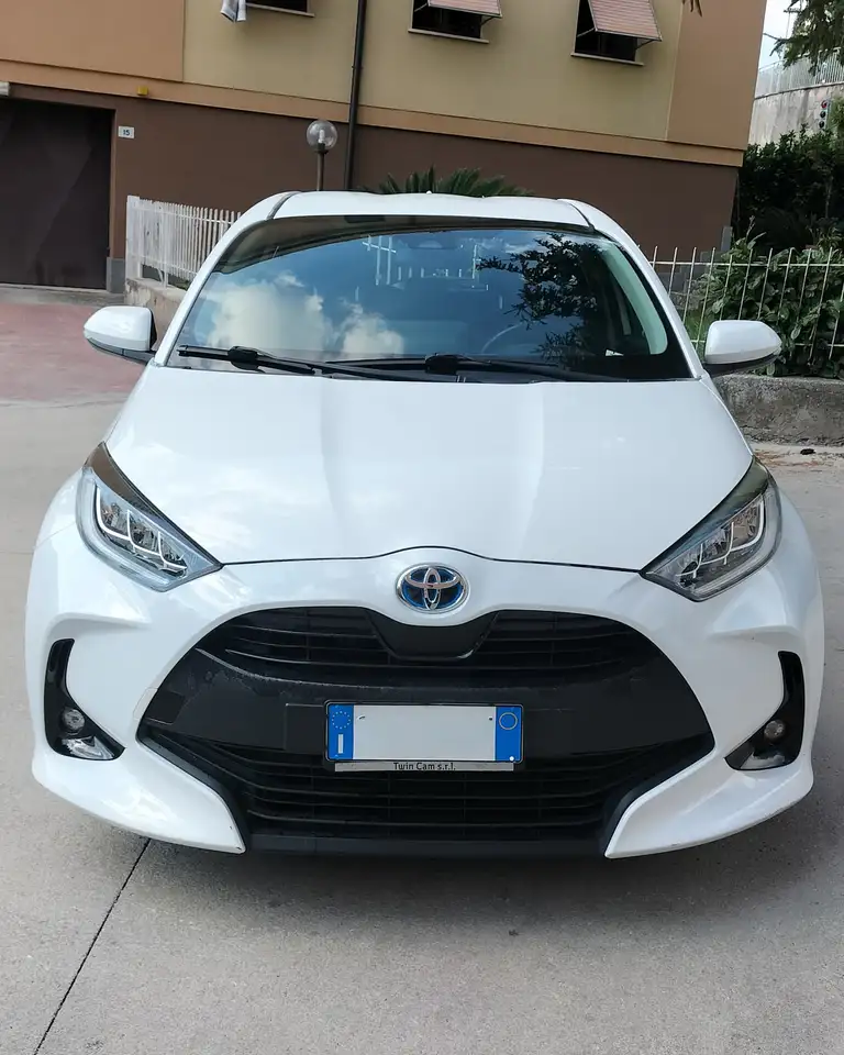 Toyota Yaris Yaris IV 2020 1.5 Trend 116cv — photo 1 of 6