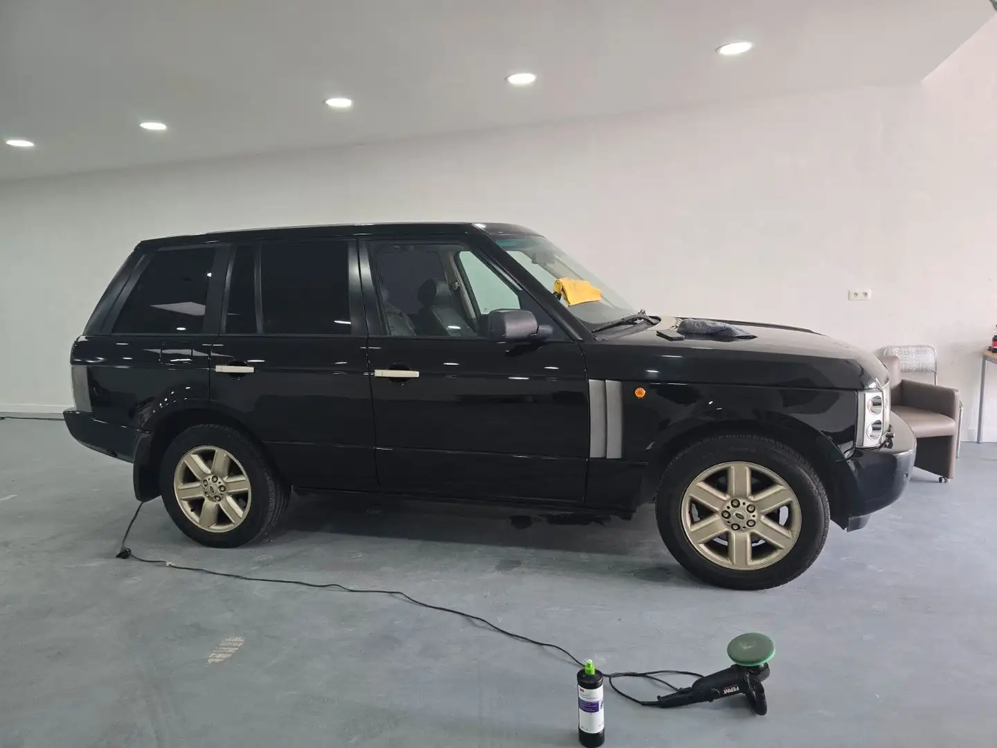 Land Rover Range Rover V8 - 1