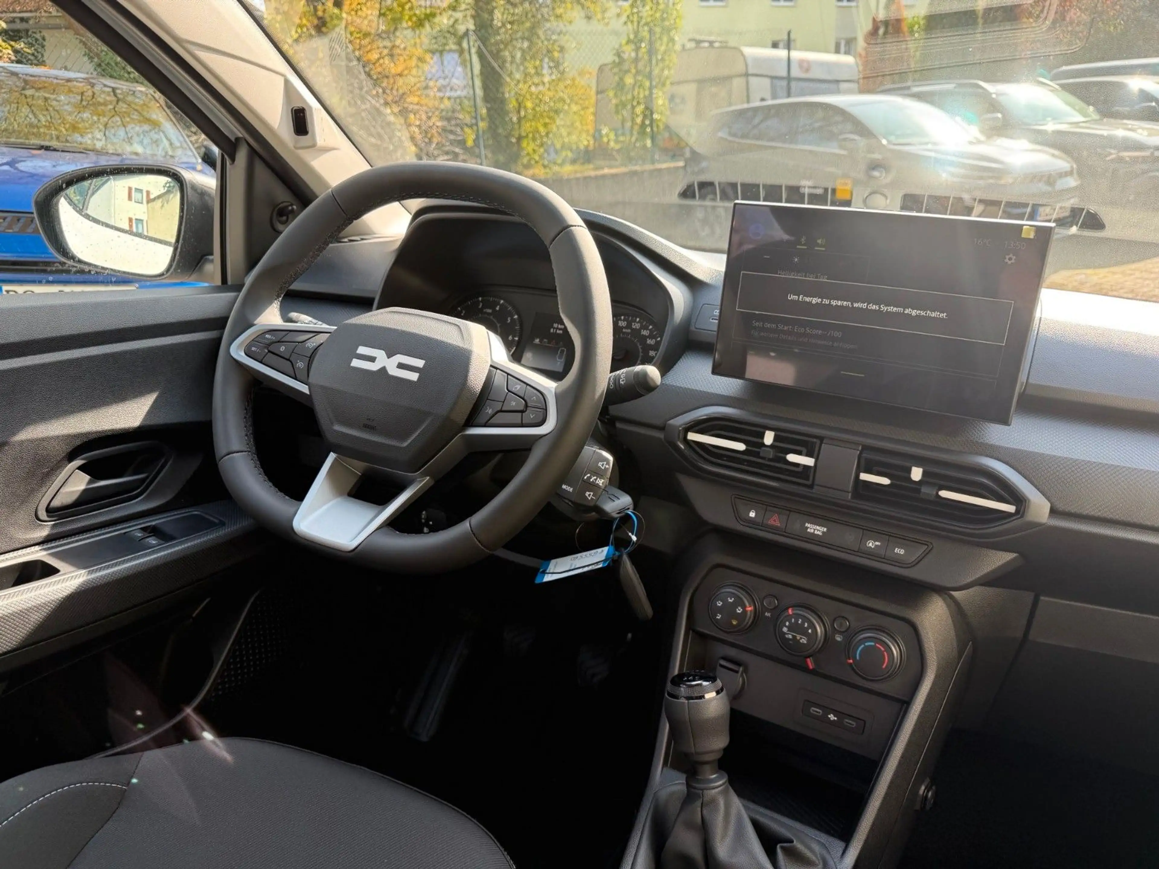 Dacia Sandero TCe 100 Essential — photo 6
