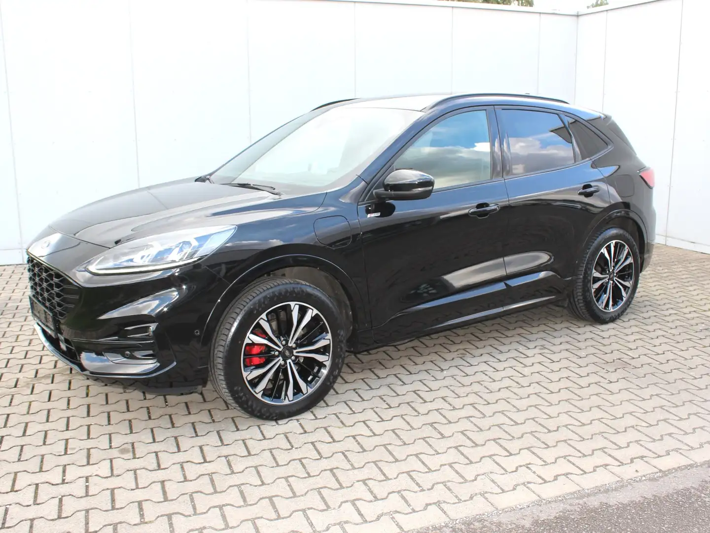 Ford Kuga Plug-In Hybrid PHEV ST-Line X Schwarz - 2
