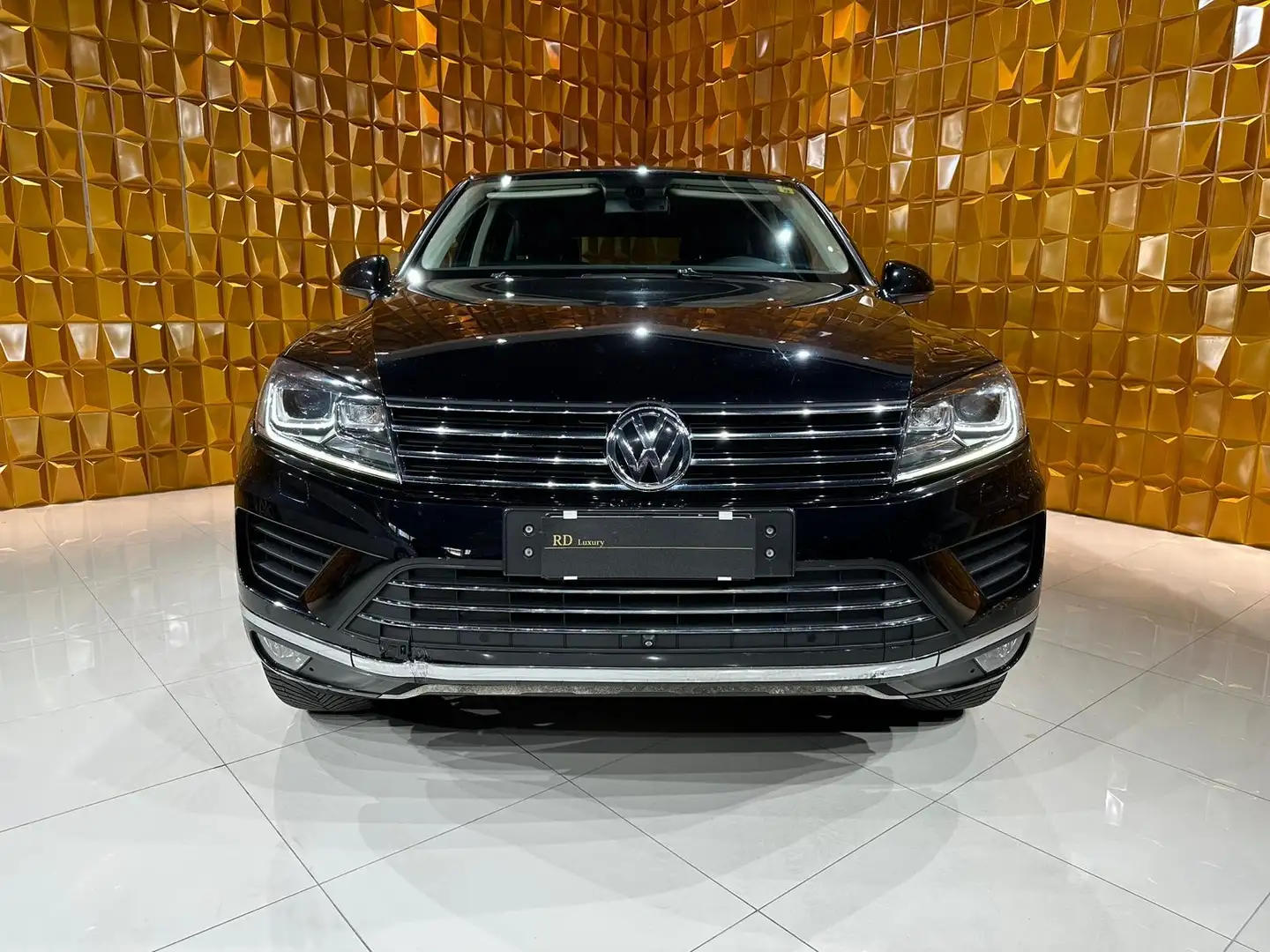 Volkswagen Touareg 3.0 V6 tdi 204cv tiptronic full-optional Nero - 2