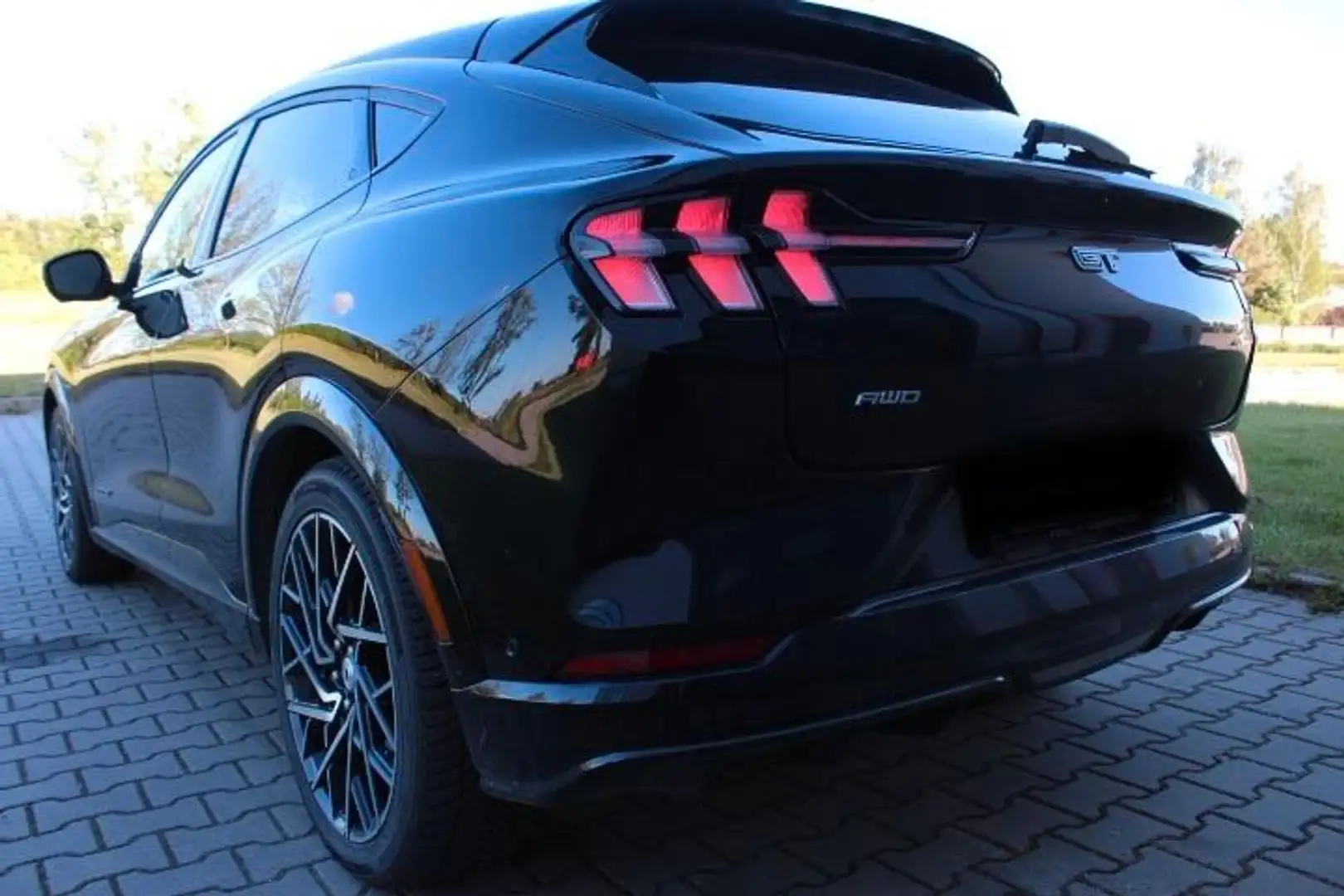 Ford Mustang Mach-E GT AWD Noir - 2