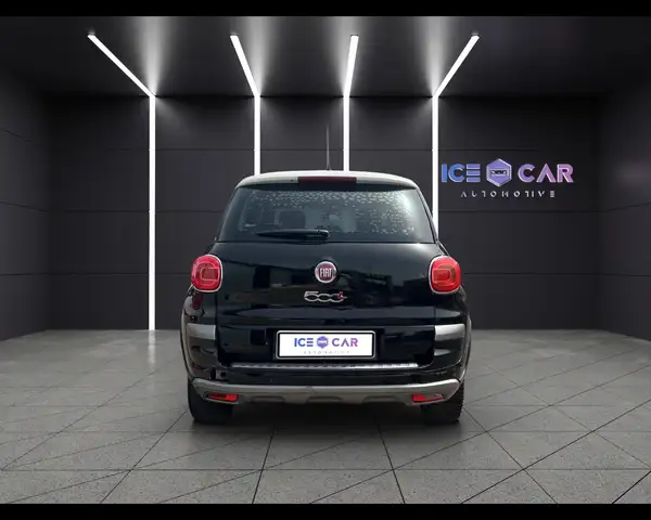 Fiat 500L view 6