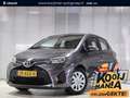 Toyota Yaris 1.3 VVT-i Aspiration | Nette auto | Lage km stand Gris - thumbnail 1