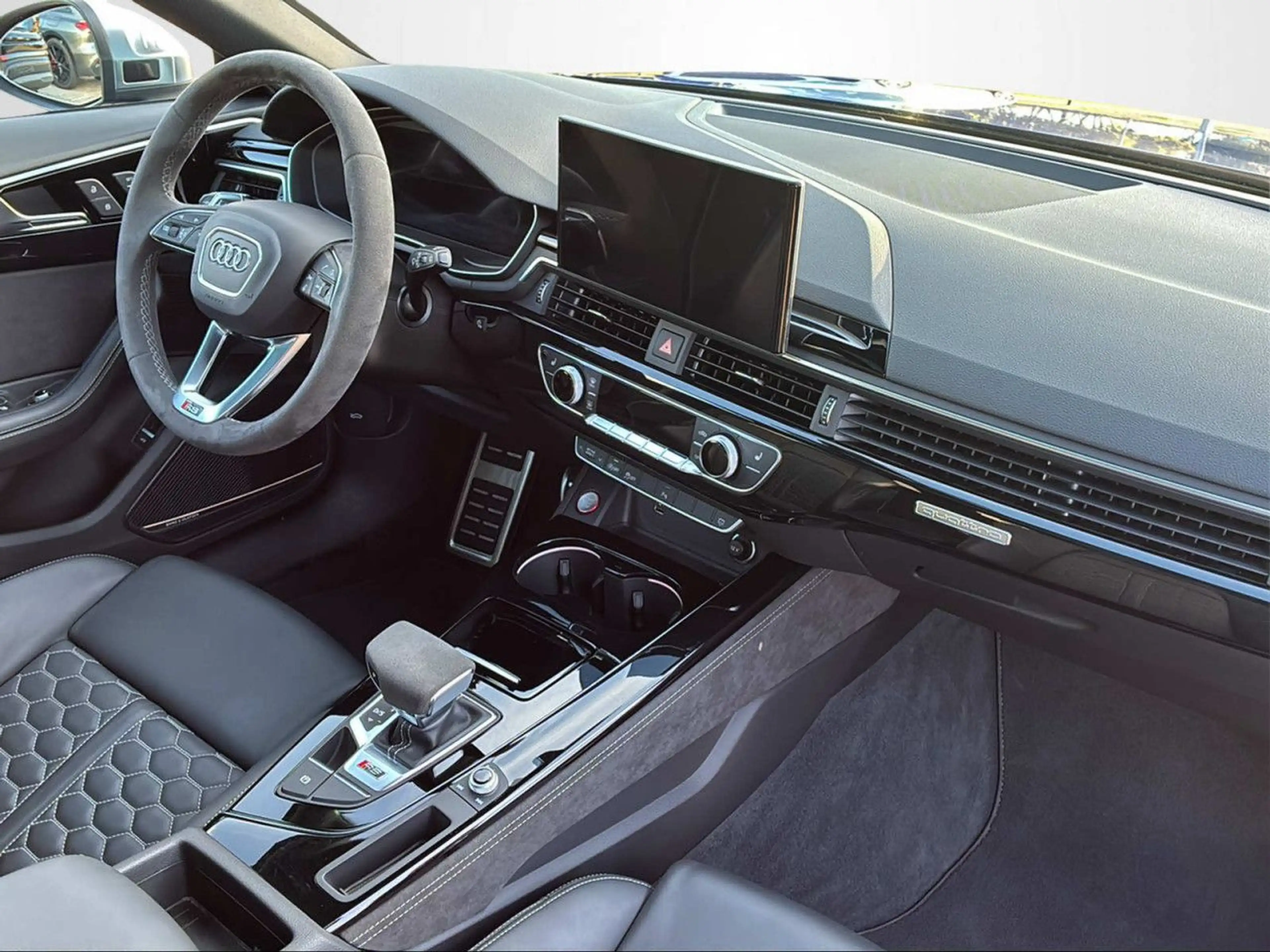 Audi RS4 AVANT 2.9 TFSI QUATTRO MATRIX+PANO+AZV+MASSAGE — photo 11