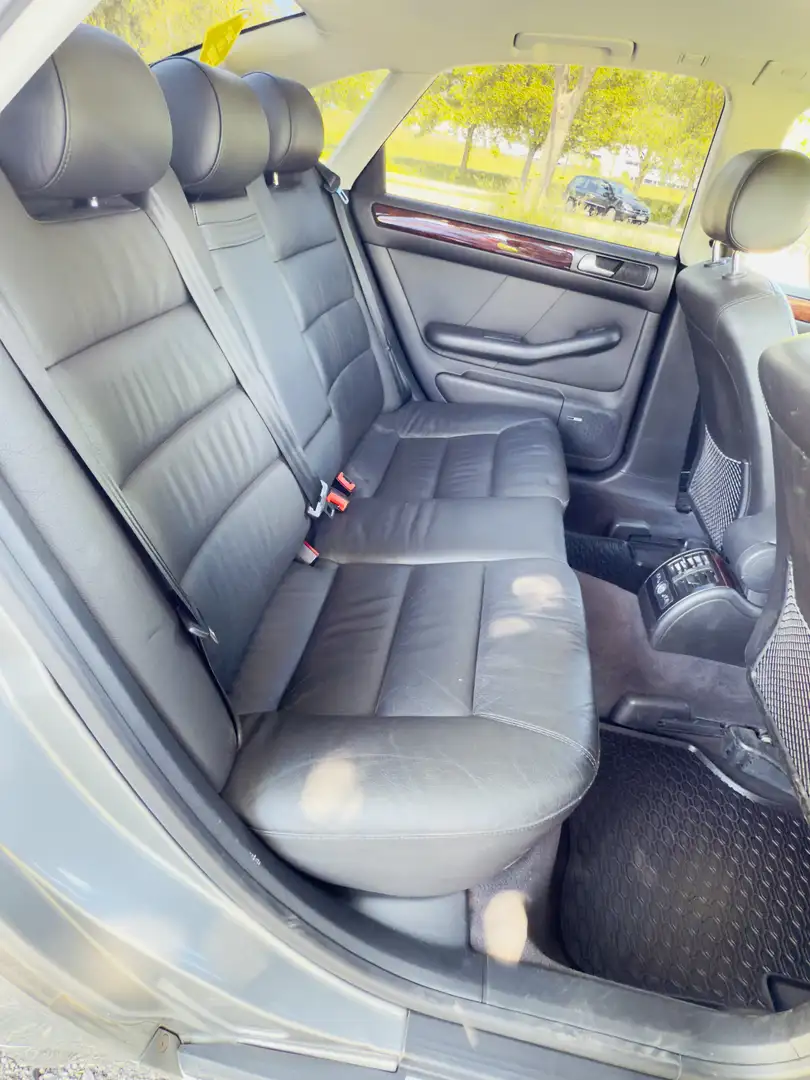 Audi A6 2.5 TDI - 2