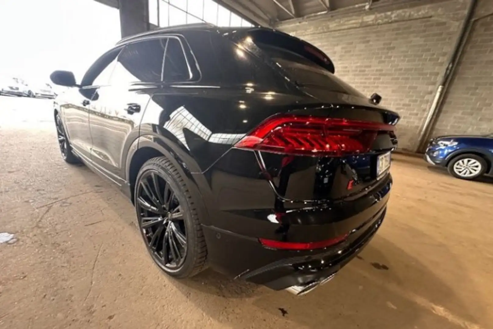 Audi SQ8 4.0 TFSI quattro Keramik + 23 Zoll Klima Navi Schwarz - 2