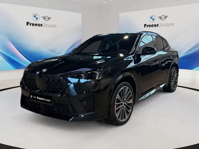 BMW X2 xDrive20d AHK 360° HEAD-UP PANO RFK HIFI LED