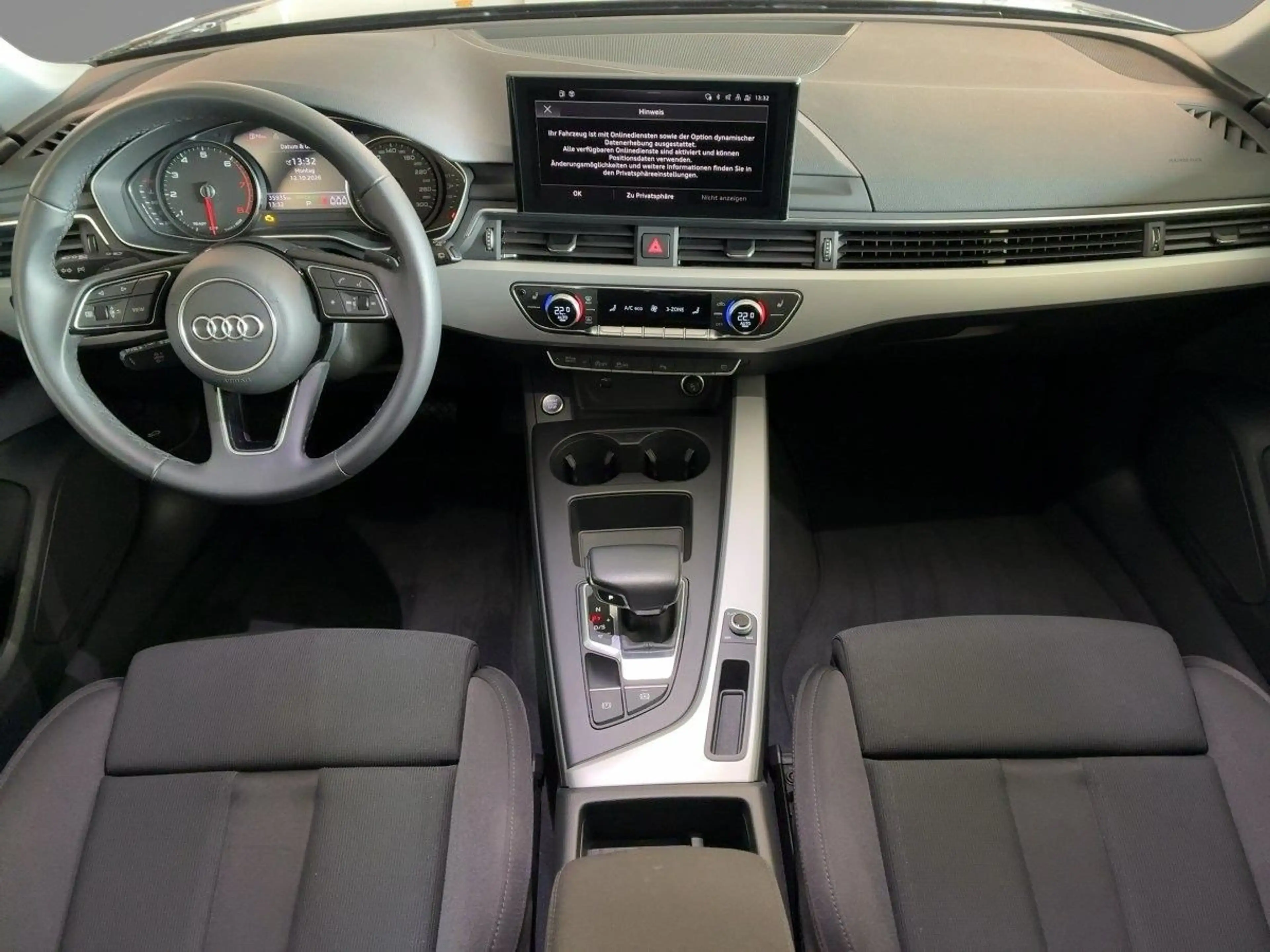 Audi A4 40 TFSI S tronic advanced AHK DAB PDC S — photo 5
