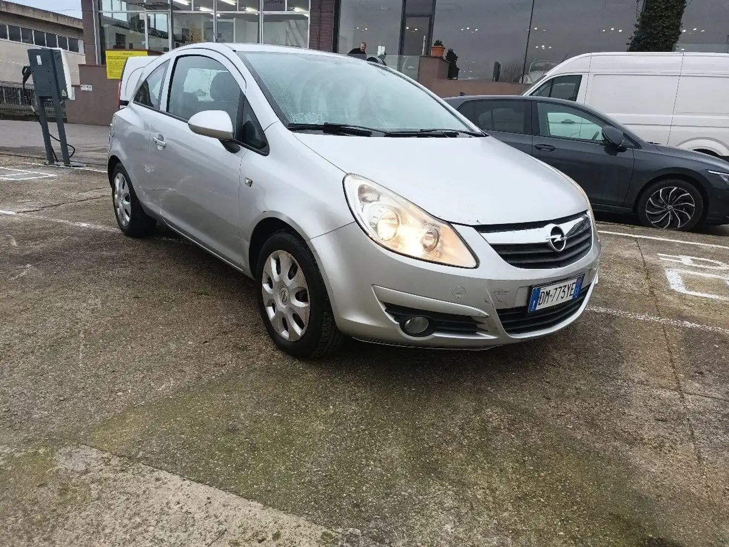 Opel Corsa 1.3 CDTI 75CV 3p. Enjoy Argento - 2