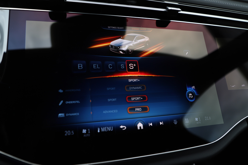 Mercedes-Benz E 53 AMG 4MATIC+ | 612PK | Hyperscreen | Head-up | Burmeste — photo 13