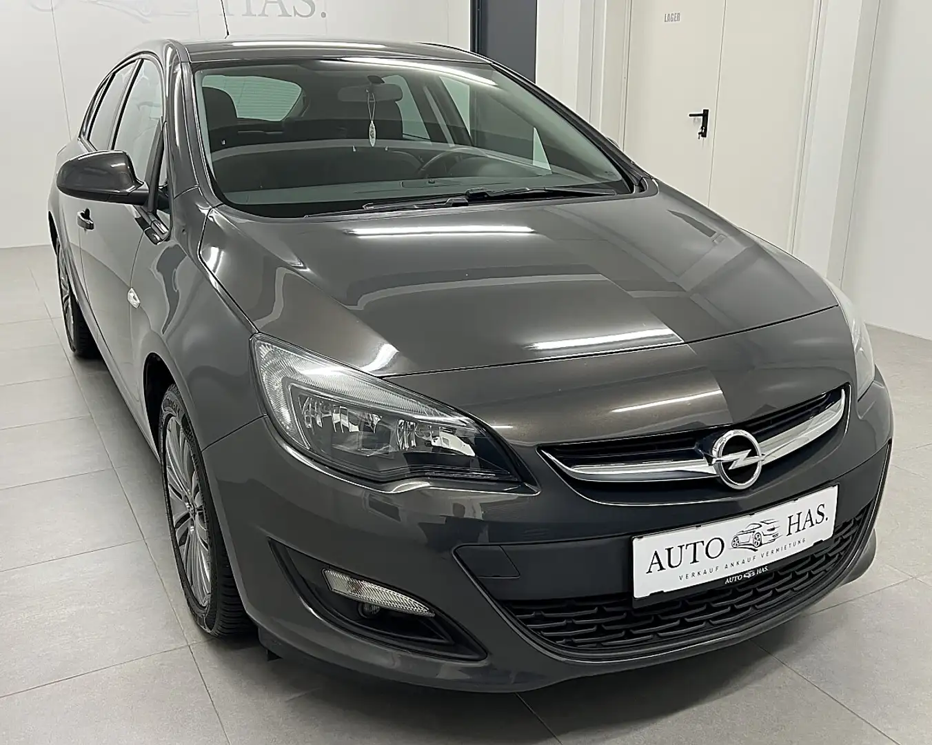 Opel Astra 1,4 Turbo Ecotec Edition Start/Stop *Tempomat*S... Grau - 1