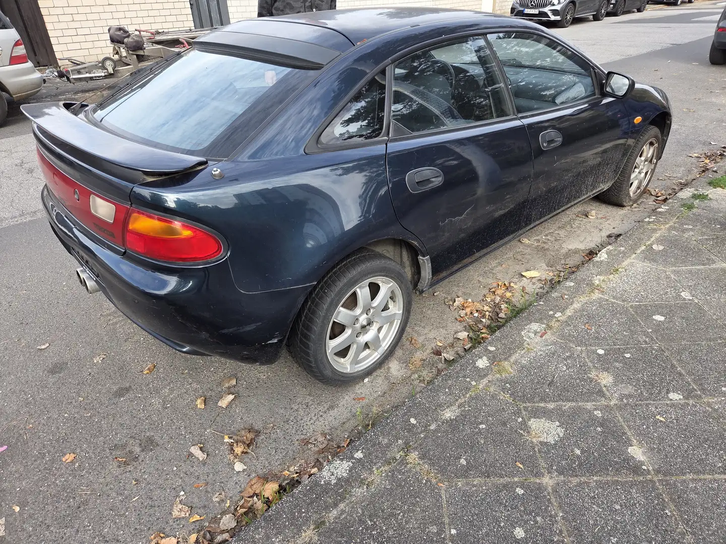 Mazda 323 F 1.5 Benzin,Klima,4 Tür,Neu Reifen,Läuft Top - 2