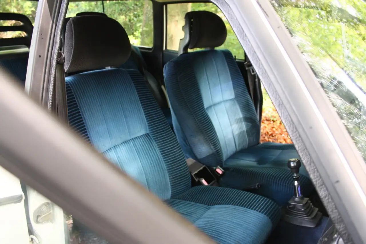 Volvo 240 2.3 GL, foto 7
