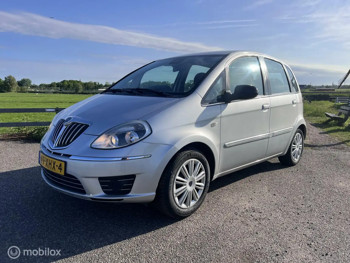 Lancia MUSA 1.4-16V GOLD DFN S&S Automaat 113533 km Grijs - 1
