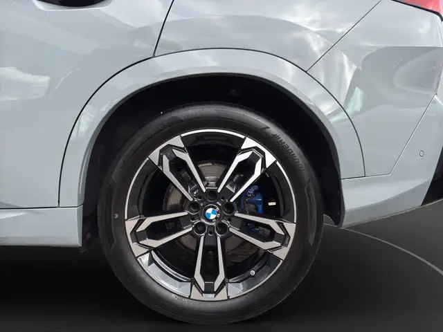 BMW X2 view 11