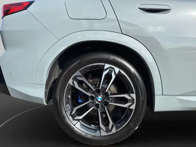 BMW X2 view 12