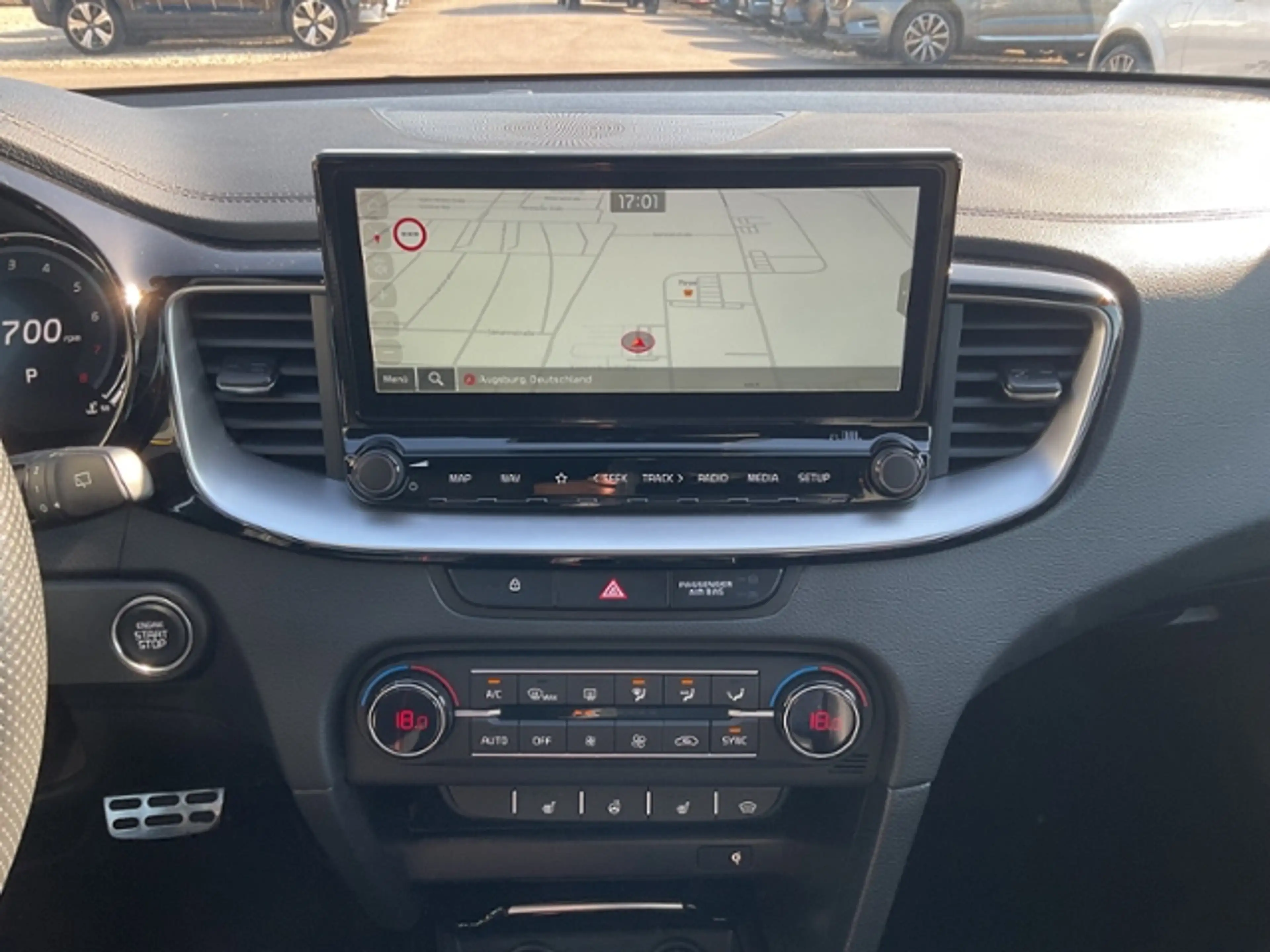 Kia ProCeed / pro_cee'd 1,6 GT AT LED NAVI ACC BLIS KEYLESS — photo 13