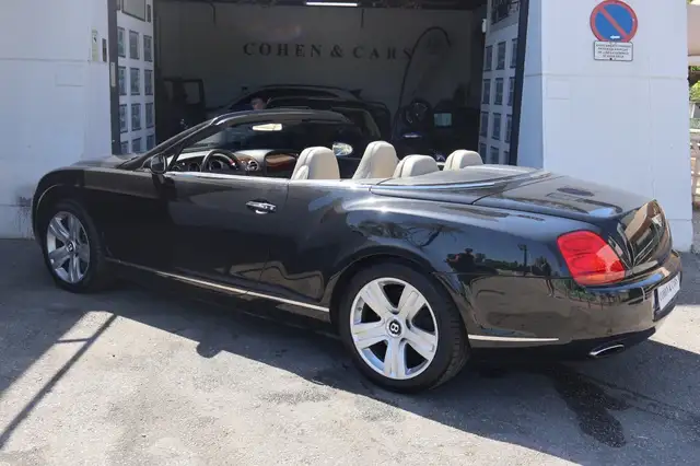 Bentley Continental view 10