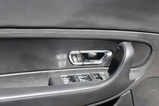 Bentley Continental view 15